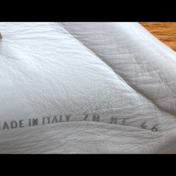 White and gray with blue Christian Dior sneakers. - Picture 6 of 8